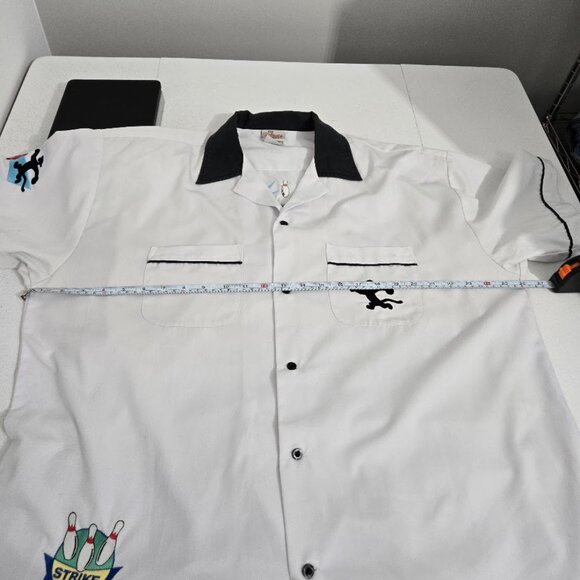 Disney Store Tigger Bowling Shirt Size L Button Up Vintage Pockets Embroidered - Picture 8 of 12